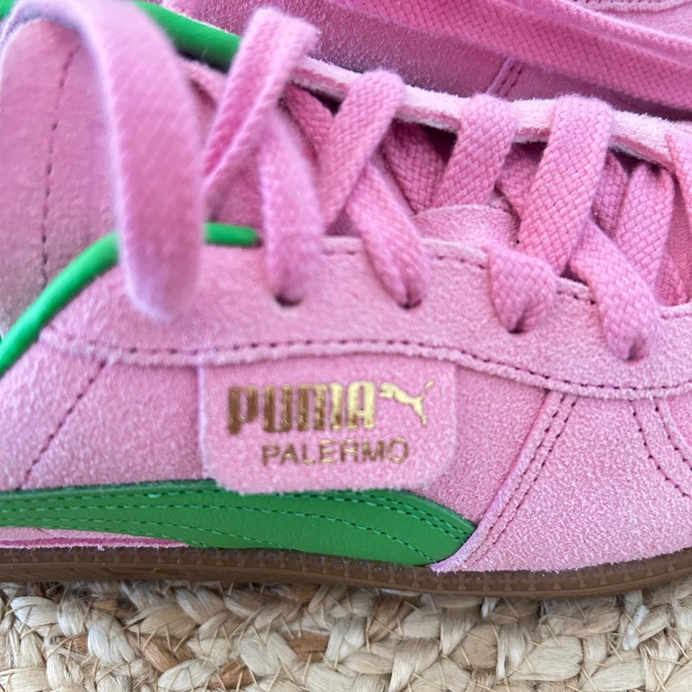 Puma Pink and Green Suede Sneakers with Gum Sole women’s size 61/2 Like new - Picture 7 of 8